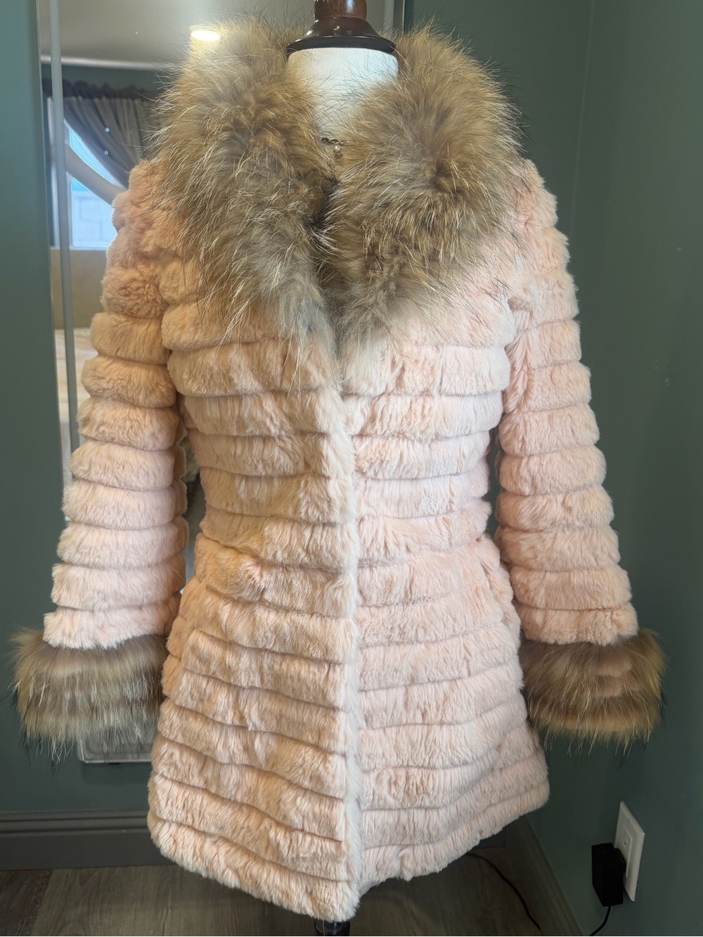 Vintage Blush Pink Rabbit Fur Coat with Raccoon Fur Trim – NWOT